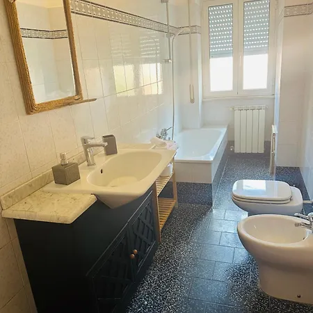 Levante Sea House * Terracina